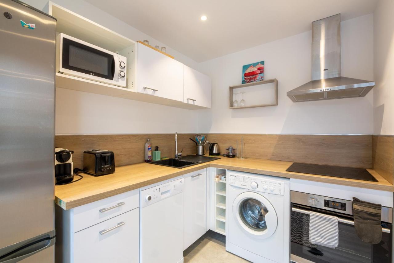 Meuble 2 Etoiles, Wifi, A 2 Pas Des Plages * Fréjus
